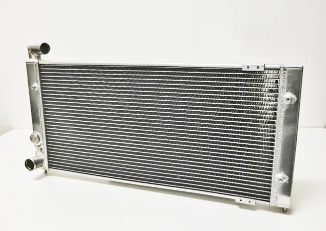 Alu Wasserkühler für Golf 2 / Corrado VR6 (Turbo) 2.8L 2.9L aus Aluminium Netzmaße L 630mm x H 310mm x T 40mm