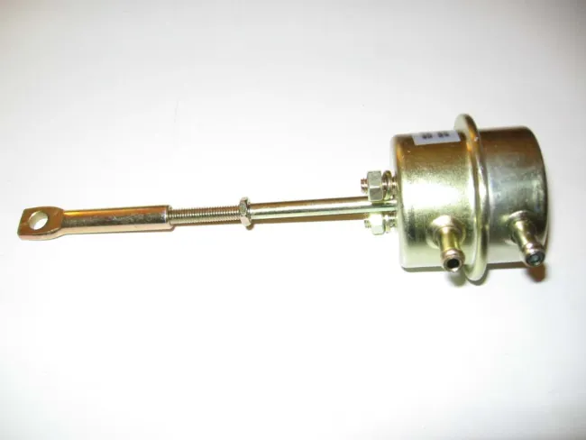 Wastegate / Druckdose intern für T3, T3/T60, T3/T4, GT30, GT35 Turbolader 2 Anschlüsse Öffnungsdruck ca. 0,5 Bar